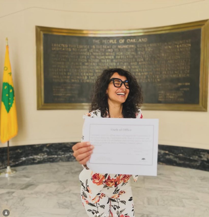 Candi Martinez taking the Oath of Office for the City of Oakland